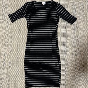 LulaRoe super stretch black and white striped bodycon dress size xxs